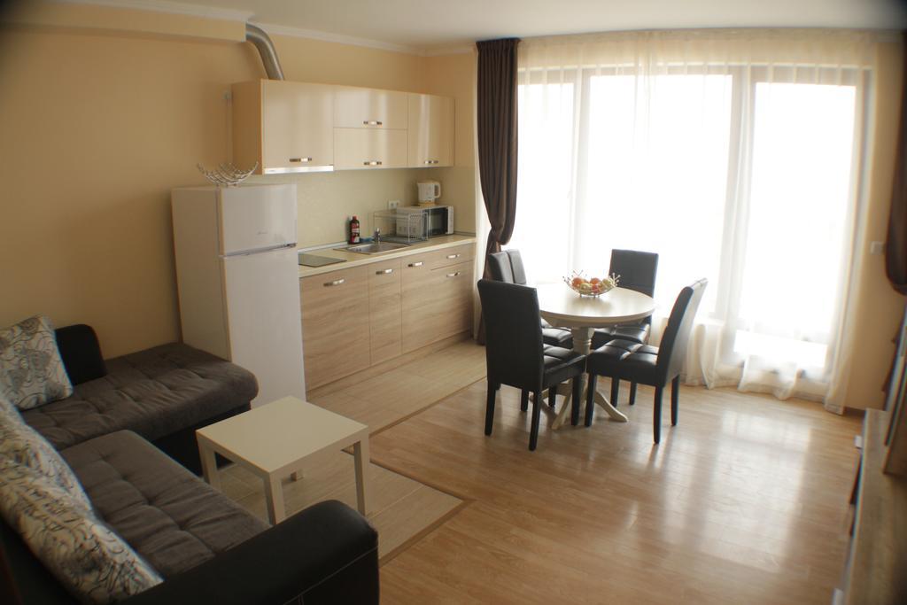 Aria Complex Aparthotel Sveti Vlas Phòng bức ảnh